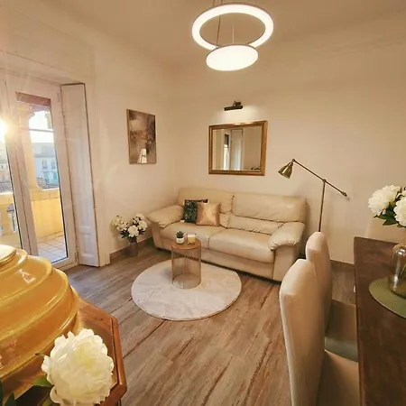 דירה Spacious Near Metro Loreto *