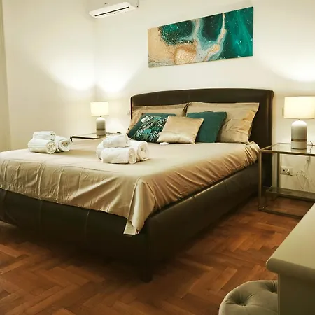 Apartamento Spacious Near Metro Loreto Milão